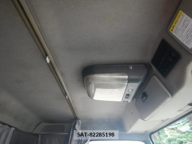 Isuzu GIGA 2006-05 8659264-19