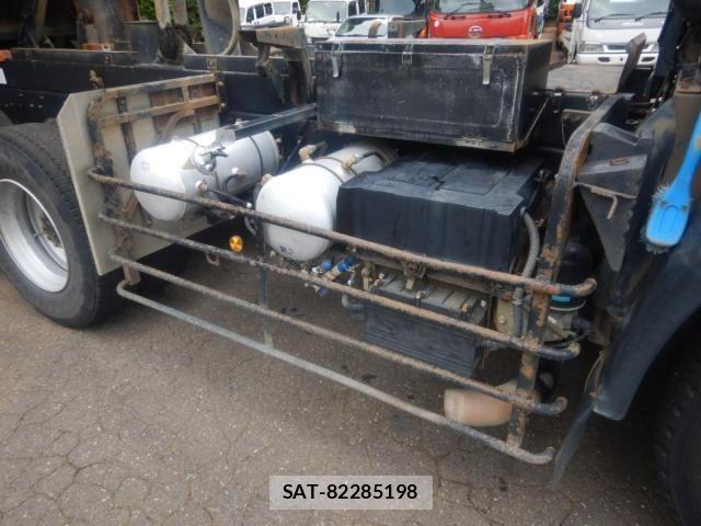 Isuzu GIGA 2006-05 8659264-26