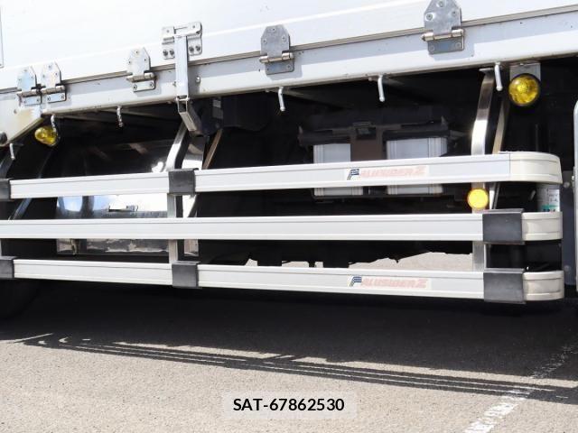 Isuzu GIGA 2016-05 8659263-12