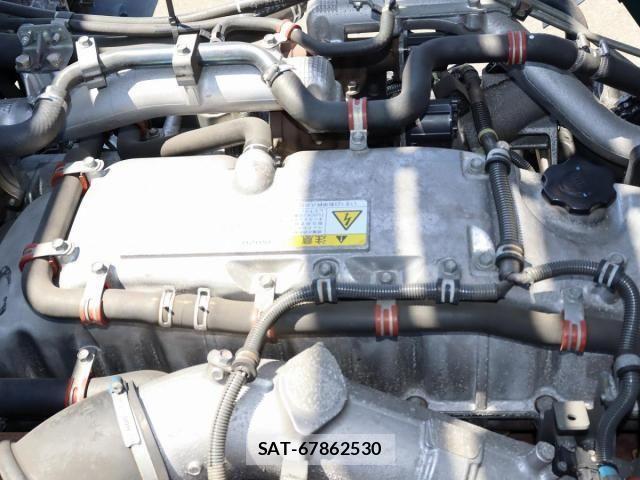 Isuzu GIGA 2016-05 8659263-19