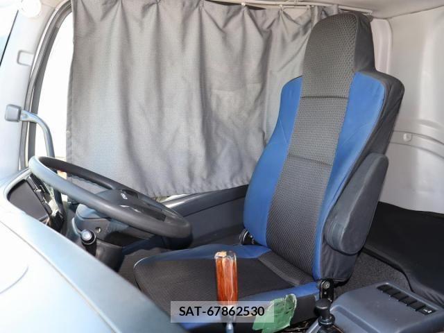 Isuzu GIGA 2016-05 8659263-23
