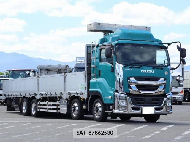 Isuzu GIGA 2016-05 8659263-2