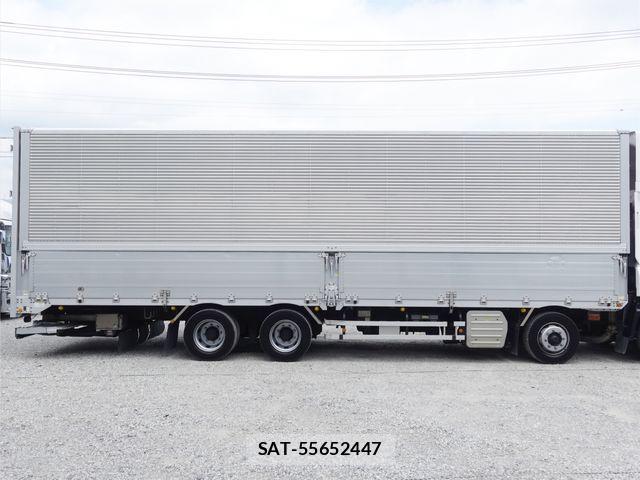 Isuzu GIGA 2017-01 8666194-3