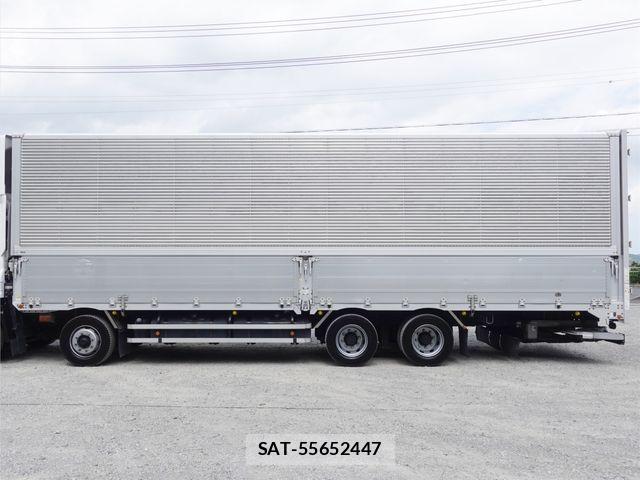 Isuzu GIGA 2017-01 8666194-6