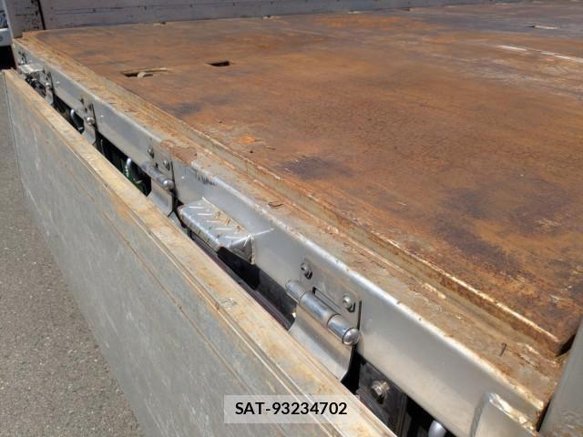 Isuzu GIGA 2023-04 8659256-10