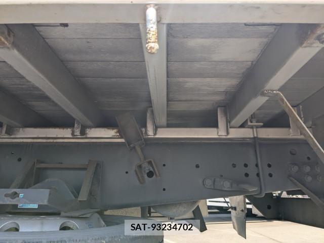 Isuzu GIGA 2023-04 8659256-18