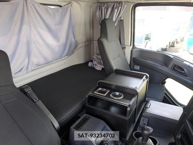 Isuzu GIGA 2023-04 8659256-22