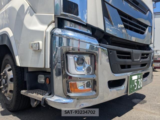 Isuzu GIGA 2023-04 8659256-26