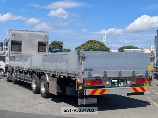 Isuzu GIGA 2023-04 8659256-4