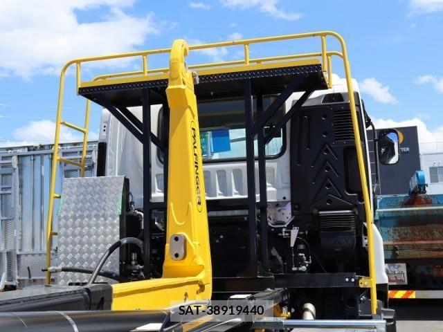 Isuzu GIGA 2025-07 8659255-4