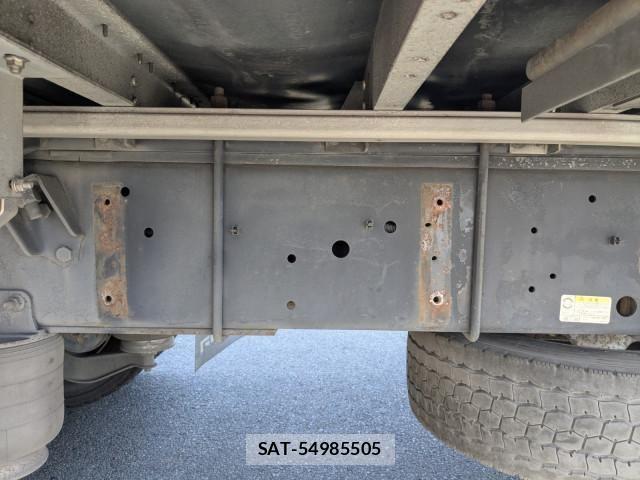Isuzu GIGA 2019-09 8659260-9