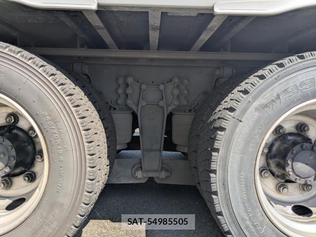 Isuzu GIGA 2019-09 8659260-10