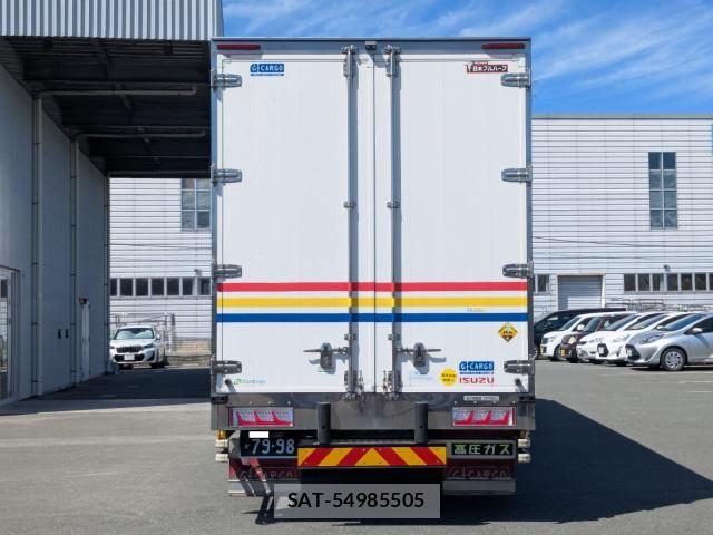 Isuzu GIGA 2019-09 8659260-6