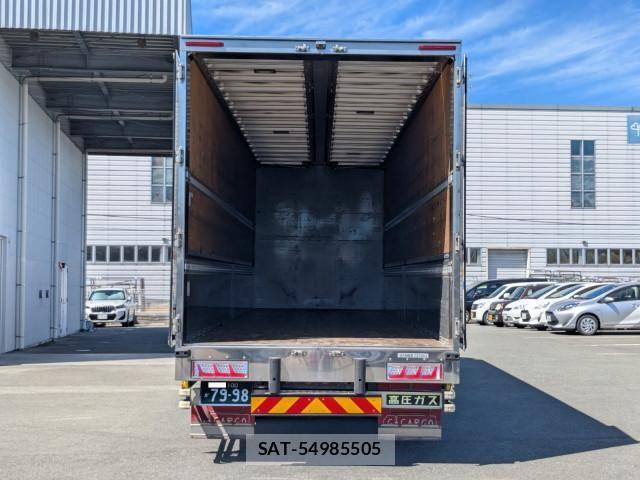 Isuzu GIGA 2019-09 8659260-7