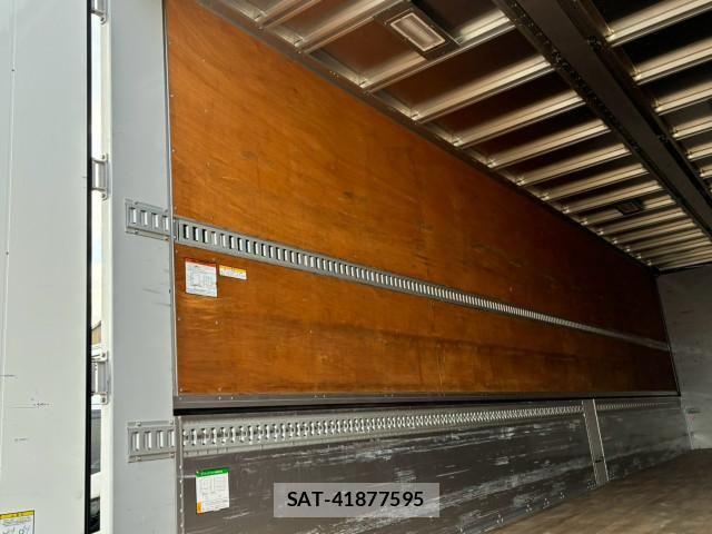 Isuzu GIGA 2019-02 8659257-10