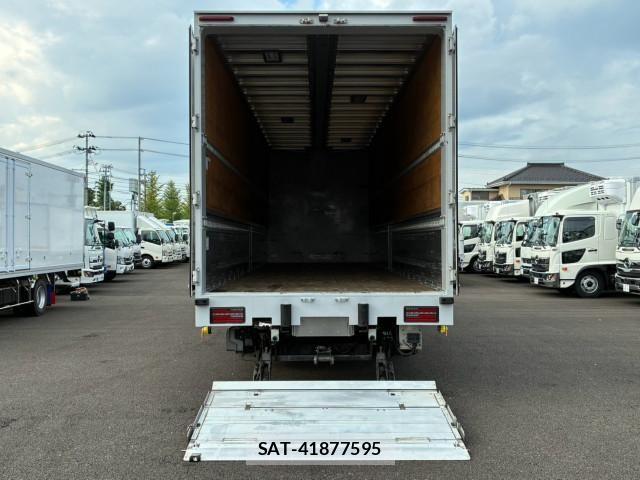 Isuzu GIGA 2019-02 8659257-16