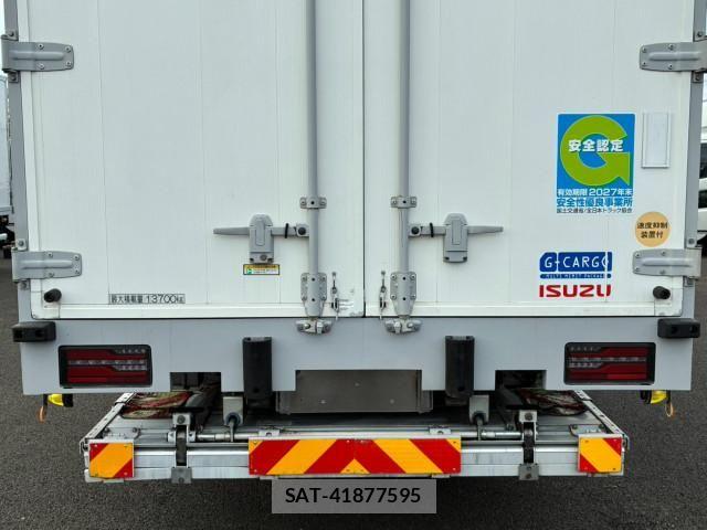 Isuzu GIGA 2019-02 8659257-18