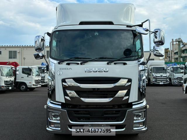 Isuzu GIGA 2019-02 8659257-1