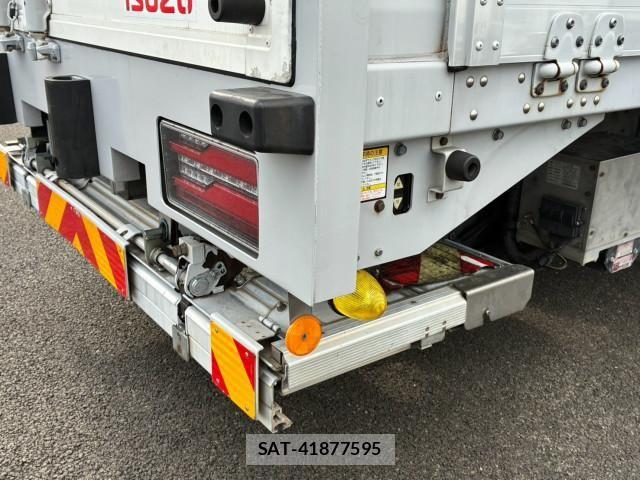Isuzu GIGA 2019-02 8659257-20