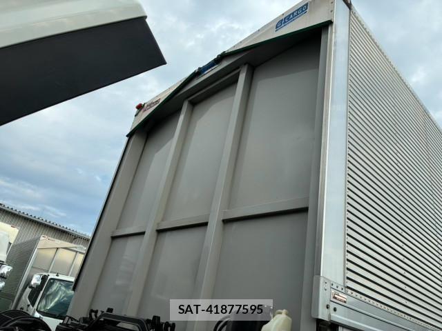 Isuzu GIGA 2019-02 8659257-27