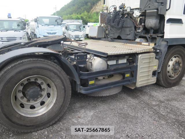 Isuzu GIGA 2016-08 8666192-12