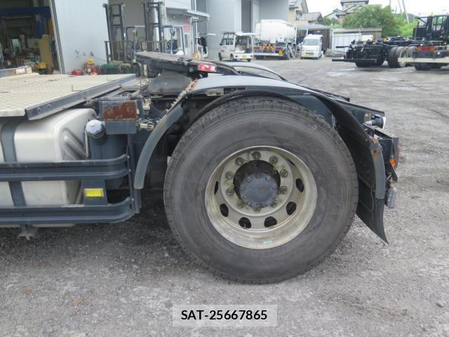 Isuzu GIGA 2016-08 8666192-14