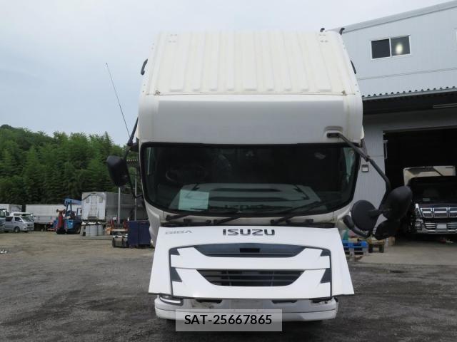 Isuzu GIGA 2016-08 8666192-17