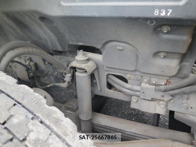 Isuzu GIGA 2016-08 8666192-22