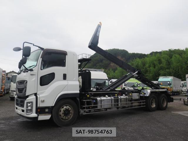 Isuzu GIGA 2020-03 8659254-0