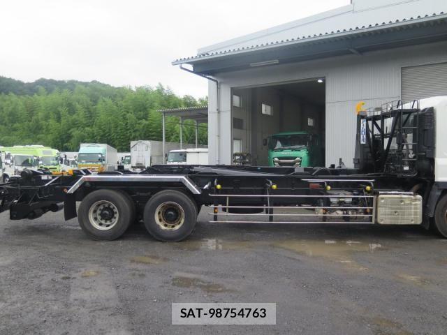 Isuzu GIGA 2020-03 8659254-9