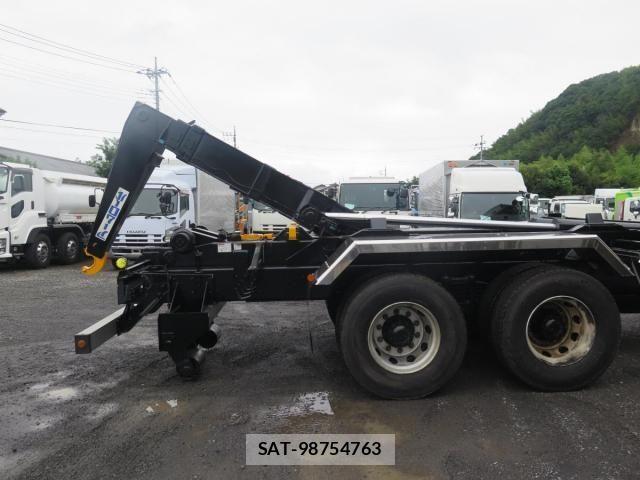 Isuzu GIGA 2020-03 8659254-13