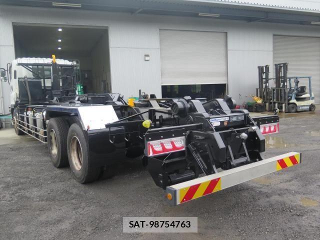 Isuzu GIGA 2020-03 8659254-8