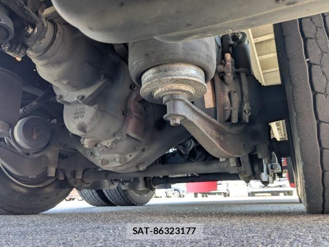 Isuzu GIGA 2016-10 8659261-11