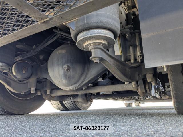 Isuzu GIGA 2016-10 8659261-14