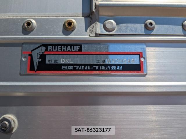 Isuzu GIGA 2016-10 8659261-16