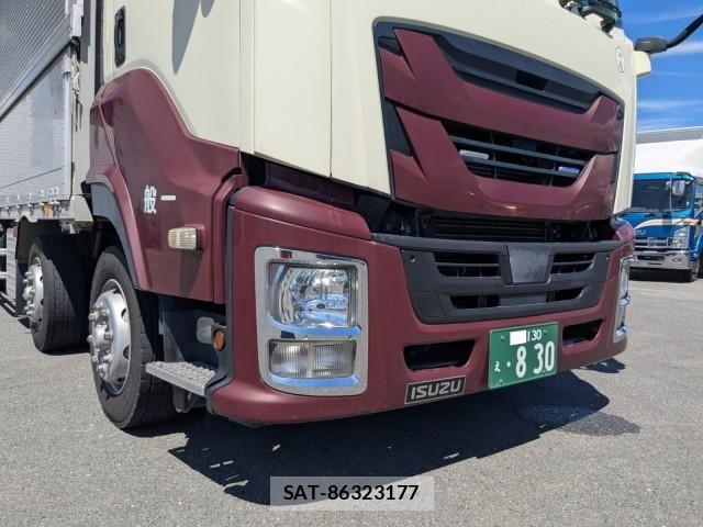 Isuzu GIGA 2016-10 8659261-21