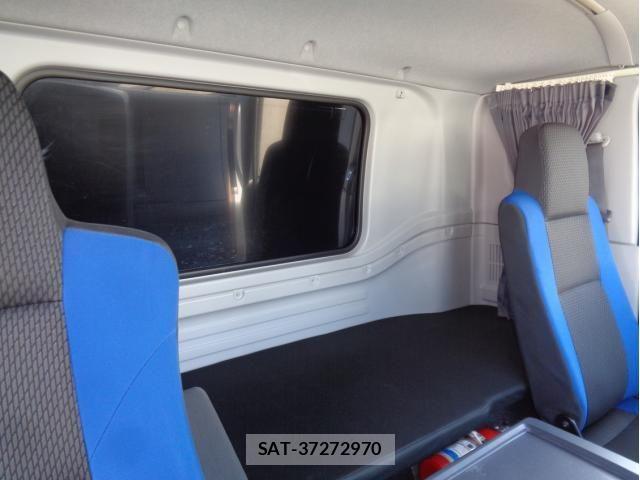 Isuzu GIGA 2018-09 8685602-18