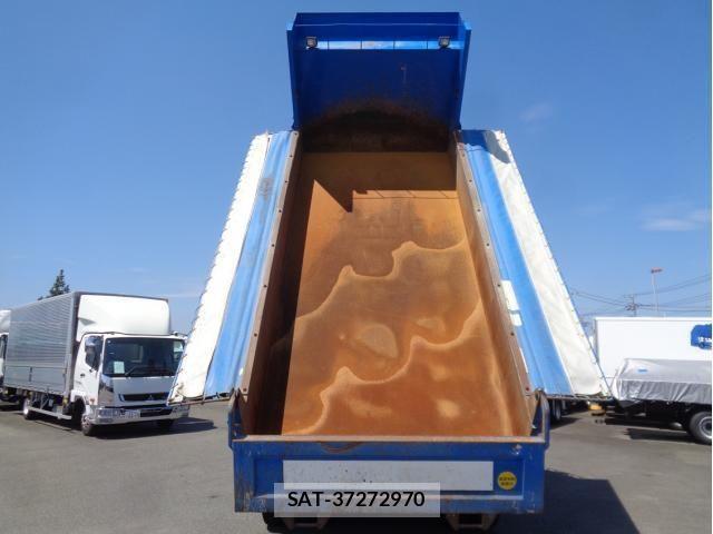 Isuzu GIGA 2018-09 8685602-4
