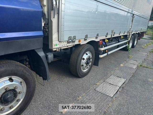 Isuzu GIGA 2021-08 8685603-7