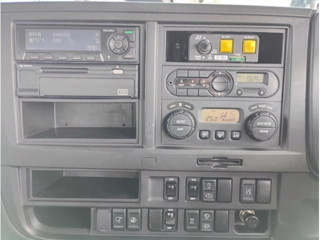 Isuzu GIGA 2020-11 8732992-26