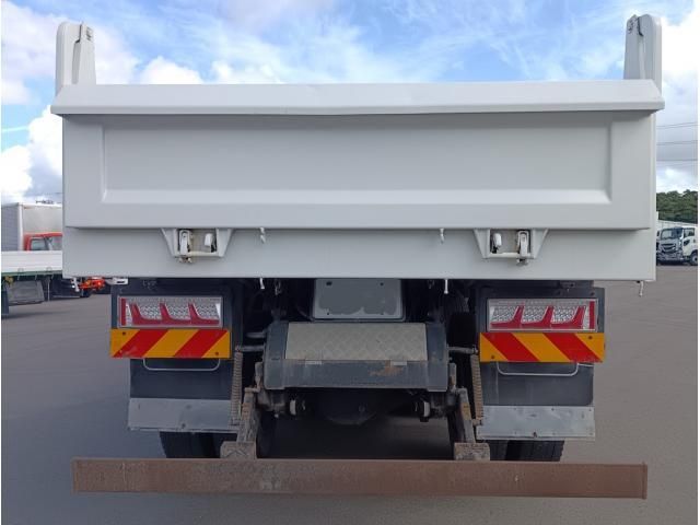 Isuzu GIGA 2020-11 8732992-3