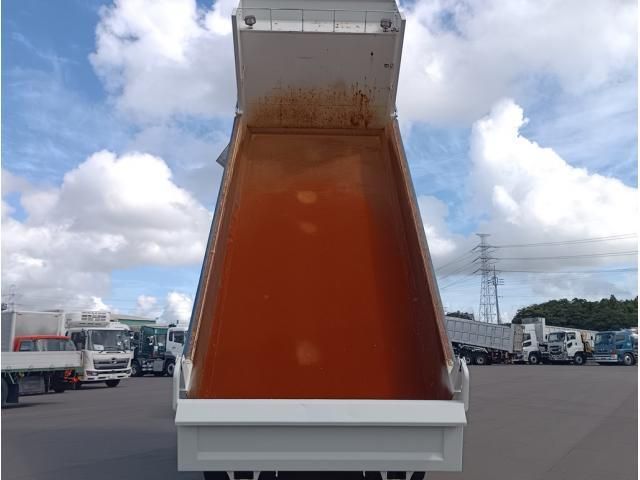 Isuzu GIGA 2020-11 8732992-7