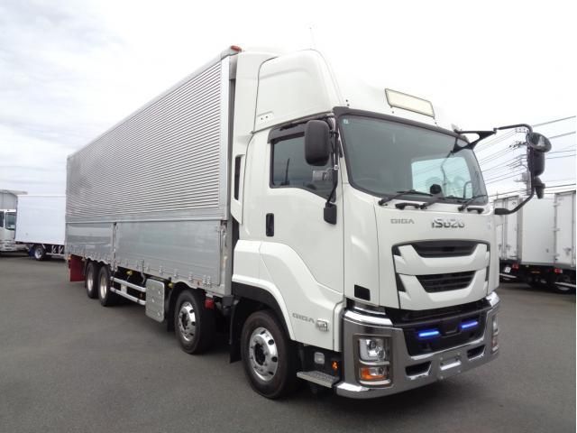 Isuzu GIGA 2025-07 8732985-0
