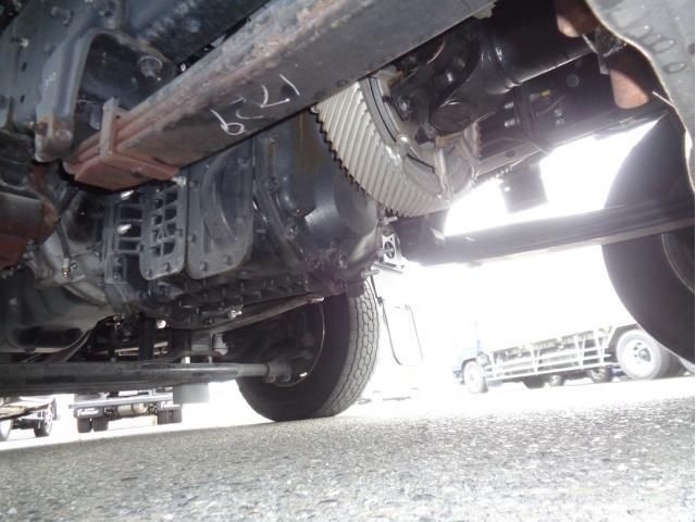 Isuzu GIGA 2025-07 8732985-11
