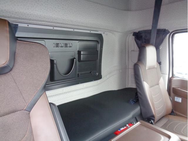 Isuzu GIGA 2025-07 8732985-20