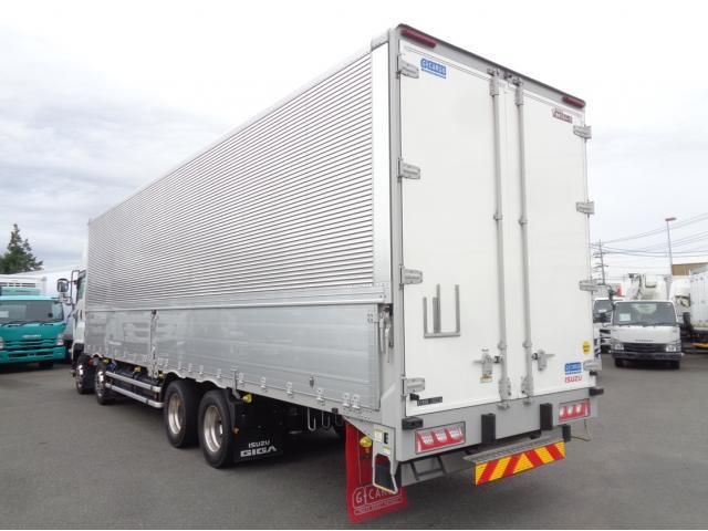 Isuzu GIGA 2025-07 8732985-3