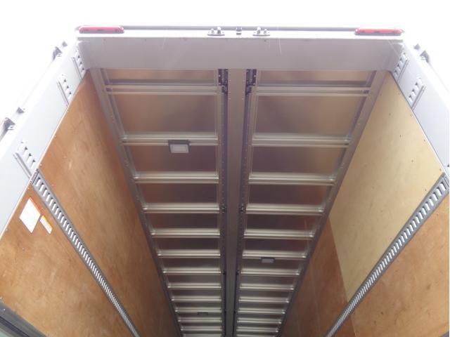 Isuzu GIGA 2025-07 8732985-5