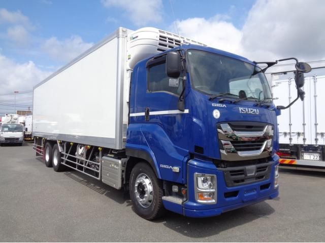 Isuzu GIGA 2021-07 8732988-0