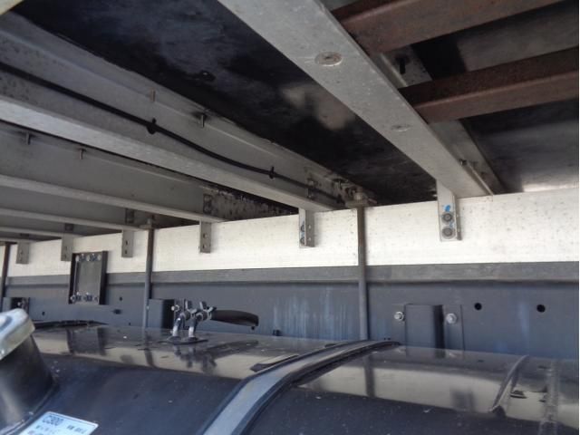 Isuzu GIGA 2021-07 8732988-16