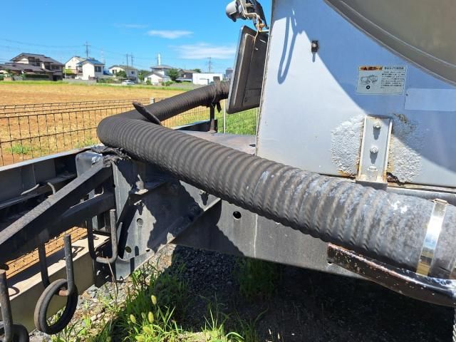 Isuzu GIGA 2014-09 8732991-25